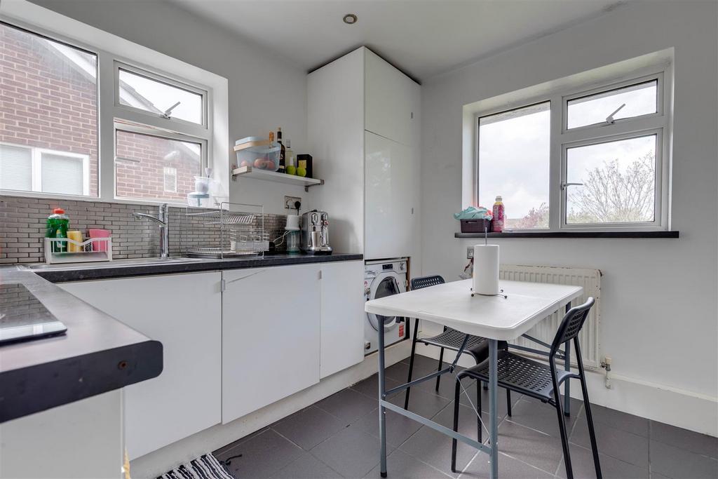 5. Kitchen Ang 2.jpg