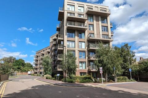 2 bedroom flat for sale, Ferdinand Court, Adenmore Road, London, SE6
