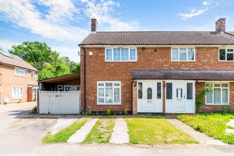 80 Hatch Gardens, Tadworth, KT20 5JS