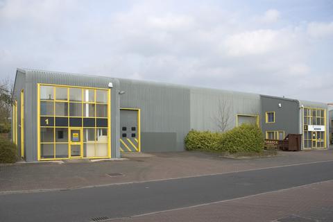 Industrial unit to rent, South Way Andover SP10 5NW