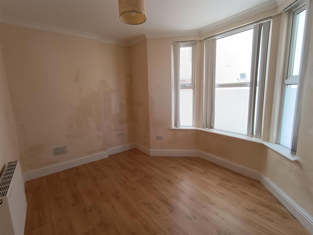 Bedroom2.jpg