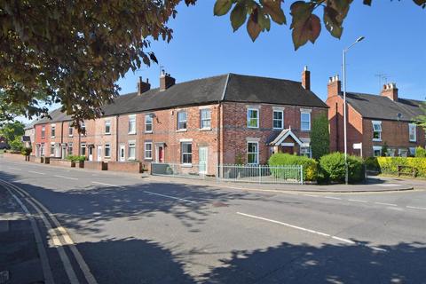 14 Cheadle Road, Uttoxeter, ST14 7BS
