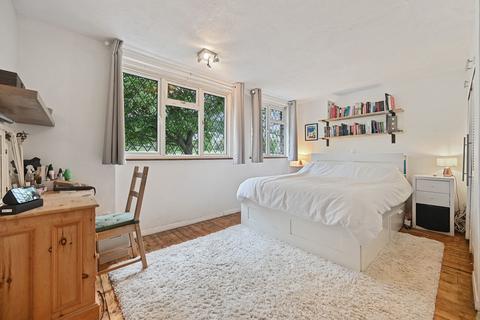 57 Harold Road, Sutton, SM1 4HZ