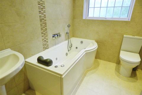 4 bedroom detached house for sale, Berrywood Gardens, Hedge End, Southampton