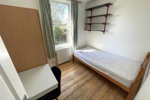 3 bedroom terraced house for sale, Mill Road, Cambridge CB1