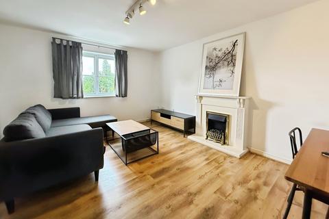 3 bedroom flat to rent, Alexandra Road South, Manchester, Greater Manchester, M16