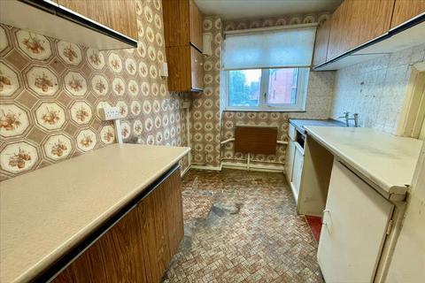 2 bedroom flat for sale, Florence Road, Feltham, Middlesex, TW13