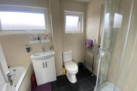 49 Gant Court, Waltham Abbey, EN9 3DY