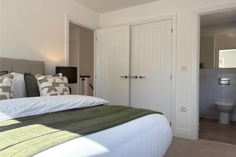 3 bedroom detached house for sale, Knights Grove, Ashmore Green, Berkshire, RG18
