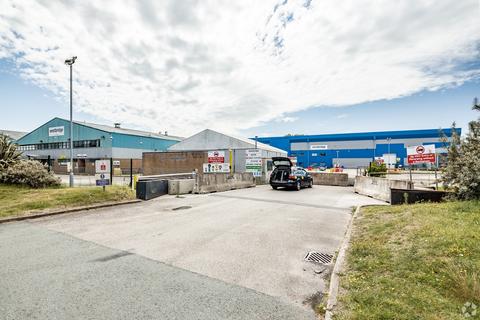 Factory to rent, First Ave Deeside CH5 2NU