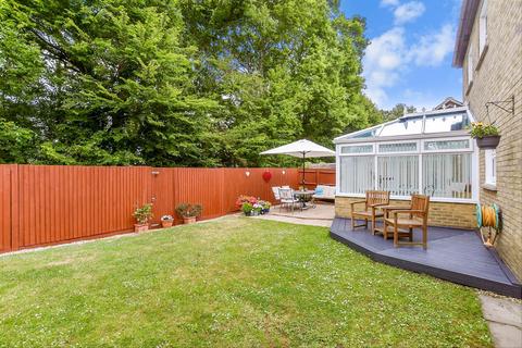 4 bedroom detached house for sale, Dove Close, Herne Bay CT6