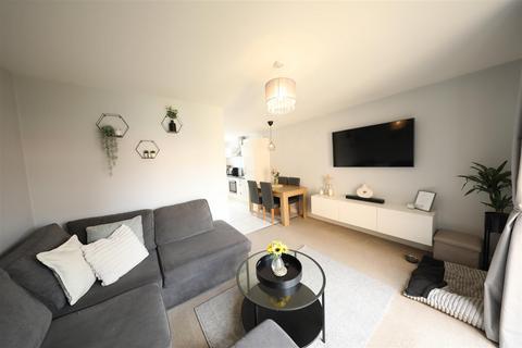 34 Bunkers Hill Road, Hull, HU4 6BD