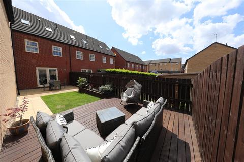 34 Bunkers Hill Road, Hull, HU4 6BD