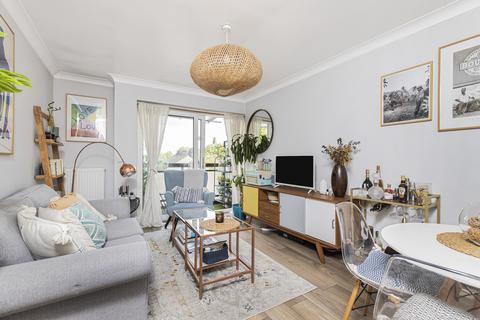 77 Tovil Close, London, SE20 8SZ