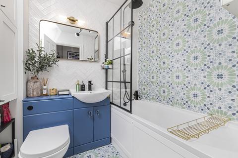 77 Tovil Close, London, SE20 8SZ