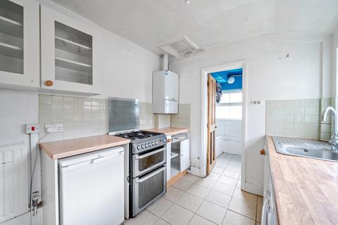 151 Kirkwood Road, London, SE15 2BG