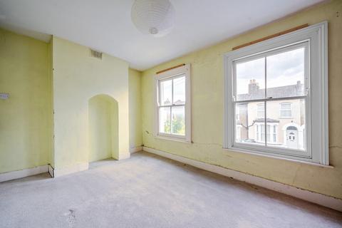 151 Kirkwood Road, London, SE15 2BG