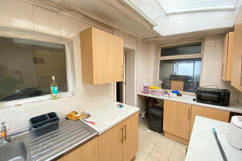 3 bedroom terraced house for sale, Heol Y Felin, Cwmgwrach, Neath, Neath Port Talbot.