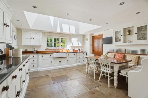 Azalea Cottage Alderton Drive, Little Gaddesden, Berkhamsted, HP4 1NA