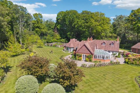 Azalea Cottage Alderton Drive, Little Gaddesden, Berkhamsted, HP4 1NA