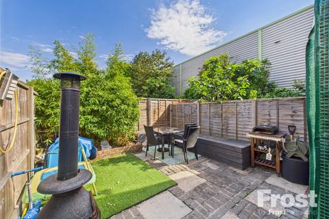 undefined, Datchet Place, Datchet, Berkshire, SL3