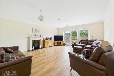 5 bedroom detached house for sale, Benham Close, Goldhanger