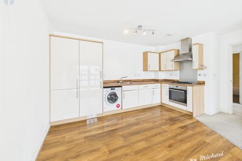 2 bedroom flat for sale, Jubilee Square, Aylesbury