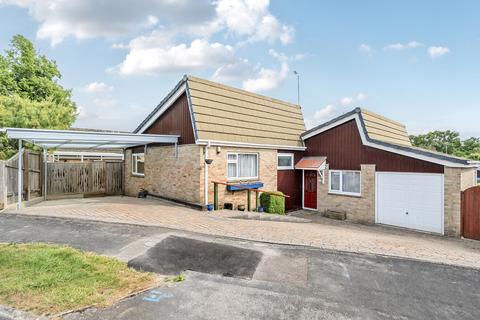 10 Dover Close, Alresford, SO24 9PG