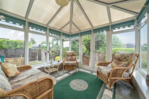 10 Dover Close, Alresford, SO24 9PG