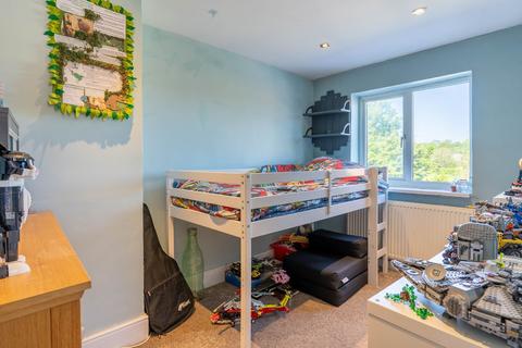 53 Latimer Road, Alvechurch, Birmingham, B48 7NP