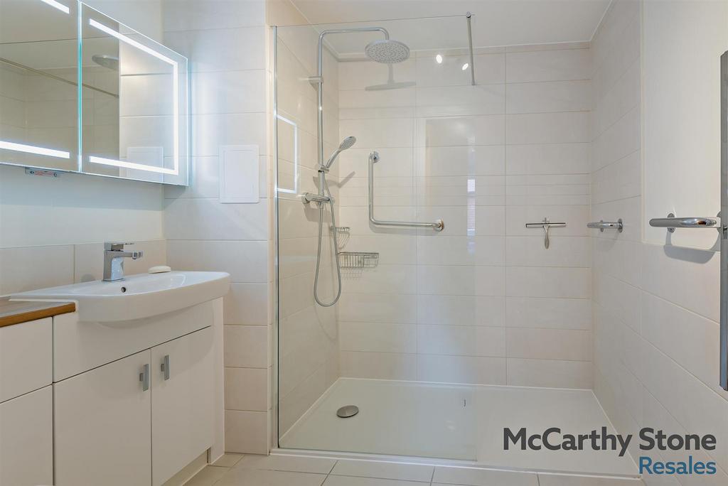 En-Suite Shower Room