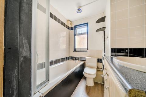111 Cornwall Road, Southampton, SO18 2QX