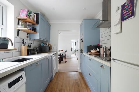 3 bedroom terraced house for sale, Milton Road, Gillingham