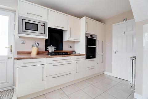 3 bedroom detached house for sale, Cohort Close, Brough