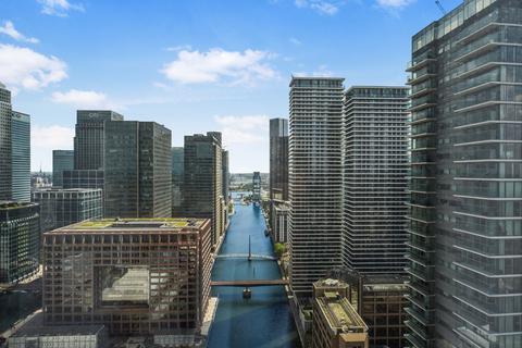 Studio to rent, Landmark Pinnacle E14