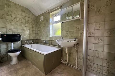 12 Battlefield Lane, Wombourne, Wolverhampton, WV5 0JL