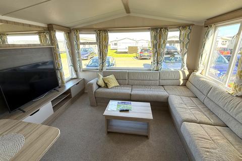 3 bedroom holiday park home for sale, New Lydd Road, Camber TN31