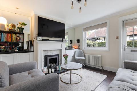 7 May Place, Sole Street, Gravesend, DA12 3AU