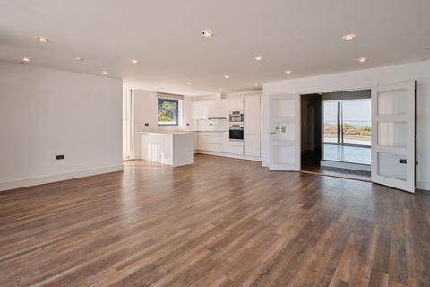 3 bedroom apartment to rent, La Rue Voisin, Jersey JE3