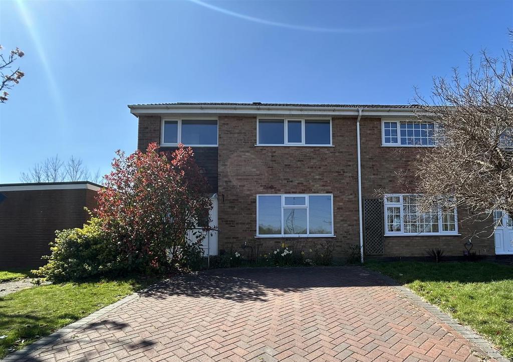 Moat Drive Halesowen 1.jpg