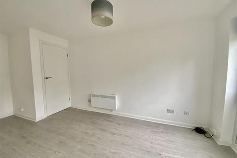 30 Brookside Close, Old Stratford, Milton Keynes, MK19 6BE