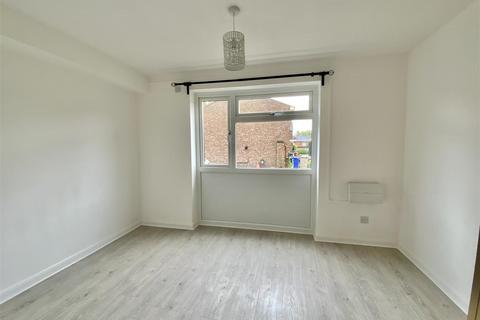 30 Brookside Close, Old Stratford, Milton Keynes, MK19 6BE
