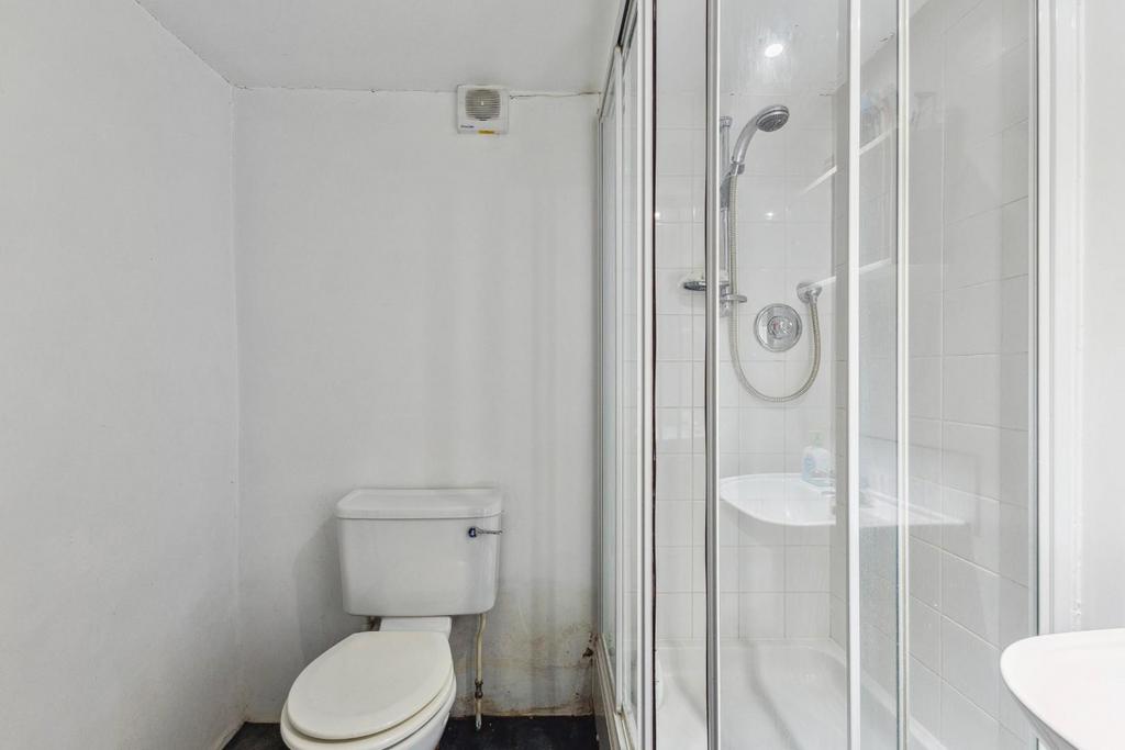 90810 Springside Cottage(13).jpg