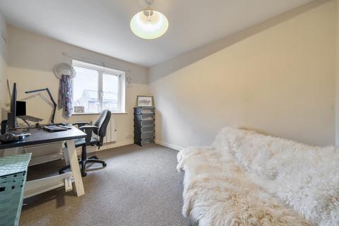 11 Challenor Close, Abingdon, OX14 5TB
