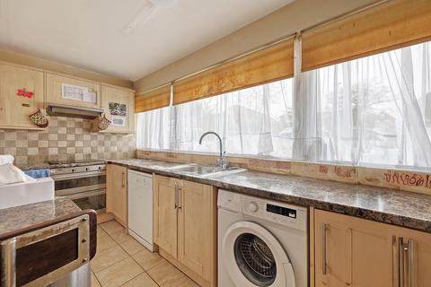 undefined, Chigwell IG7