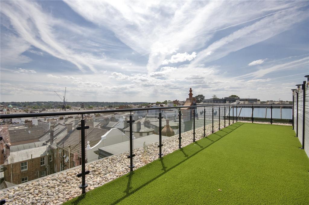 Apt 14 Terrace