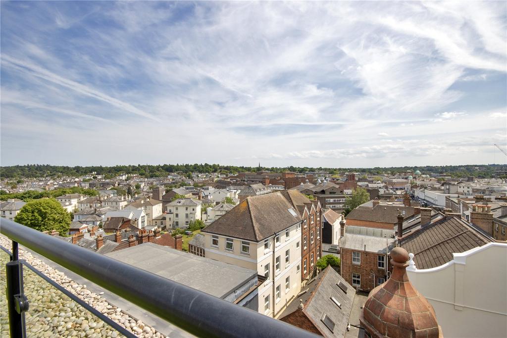Apt 14 View