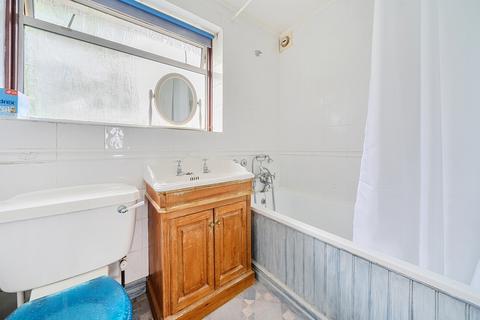 22 Bowland Crescent, Dunstable, LU6 3QD