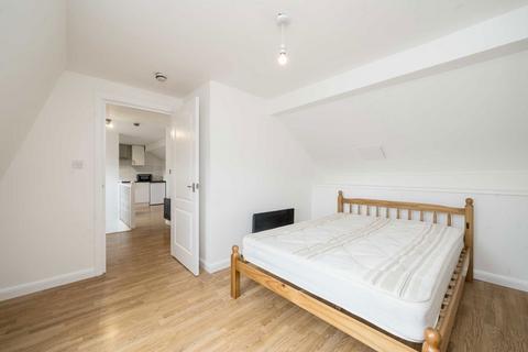 1 bedroom flat to rent, Lena Gardens, London W6