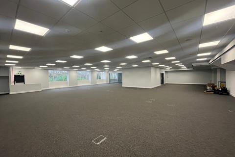 Office to rent, Great North Rd Hatfield AL9 6NE